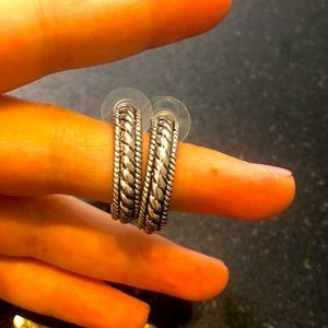 Accessory earings. Used but in good condition